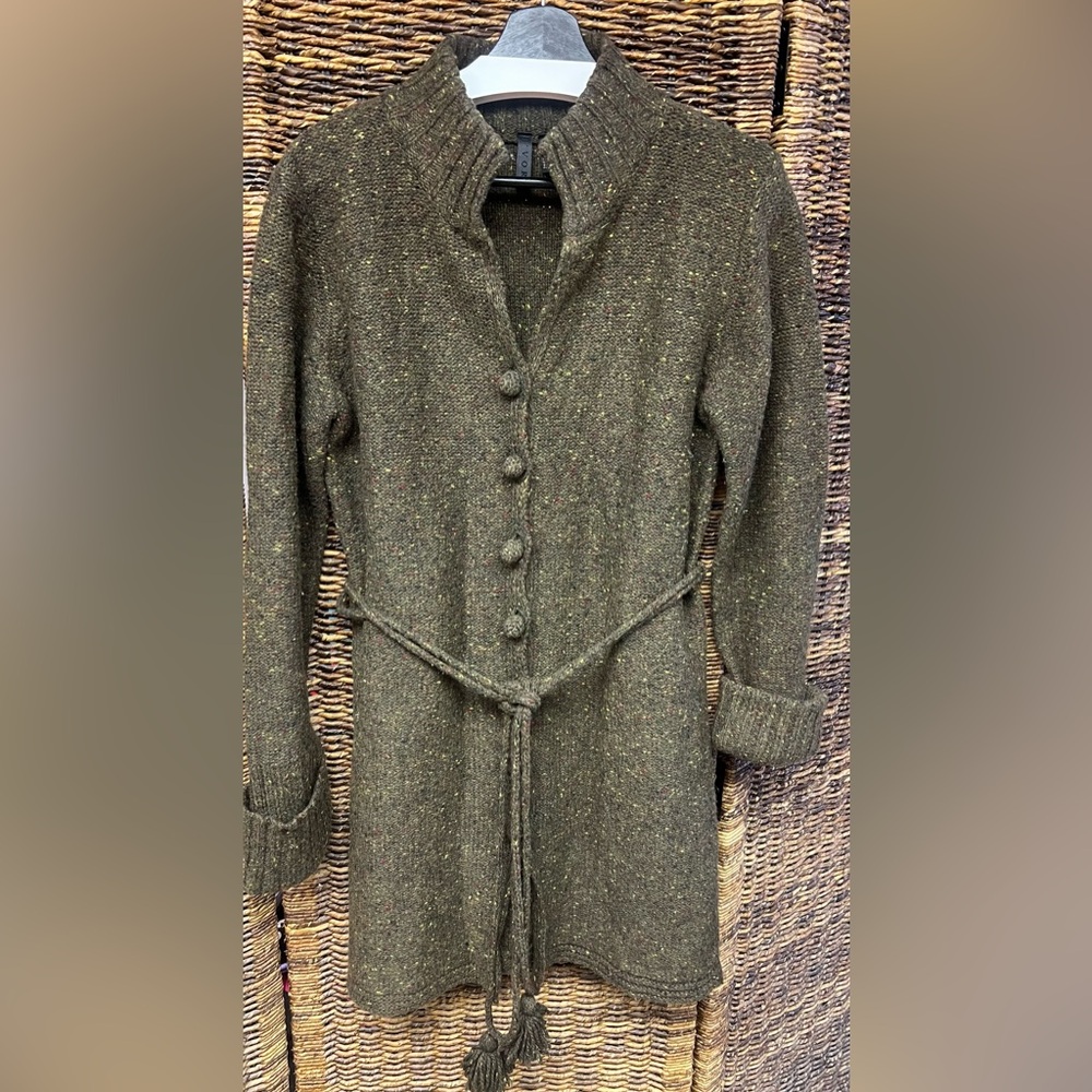 Ivory- Green Knit Cardigan with Belt, Size: Medium,‎ Softwool blend